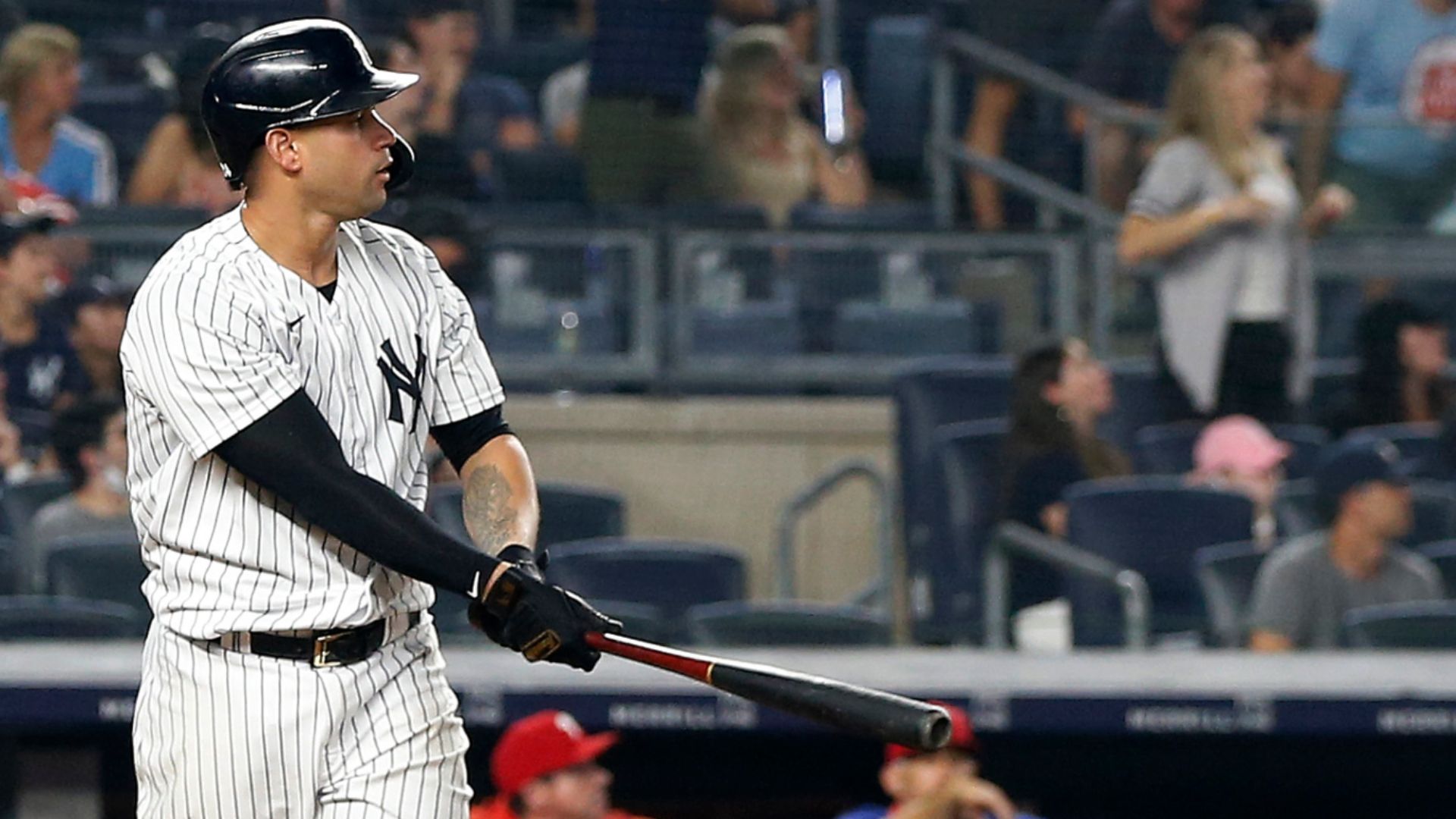 Chapman gets 1st save in over a month as Yanks beat Phillies - Vimarsana News