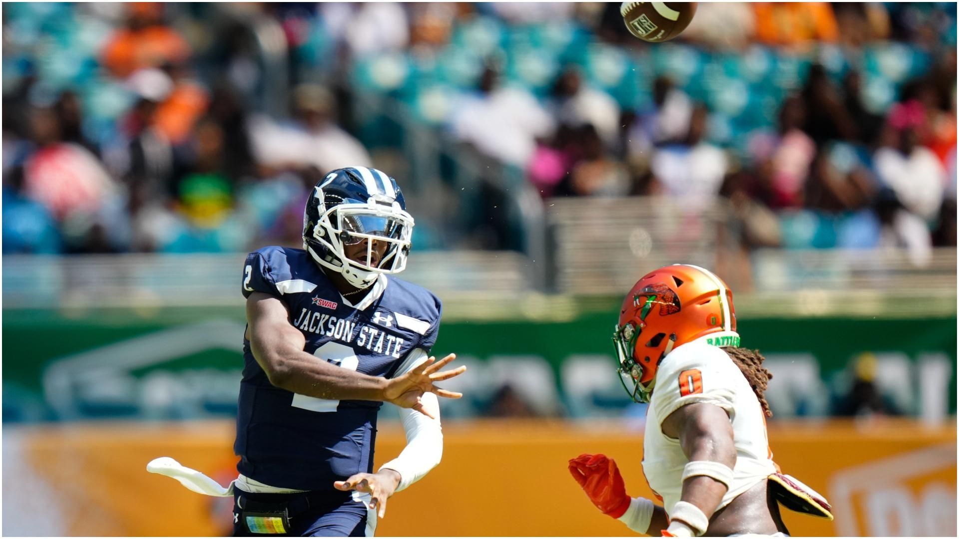 Jackson St. QB Shedeur Sanders completes first 17 passes with 3 TDs