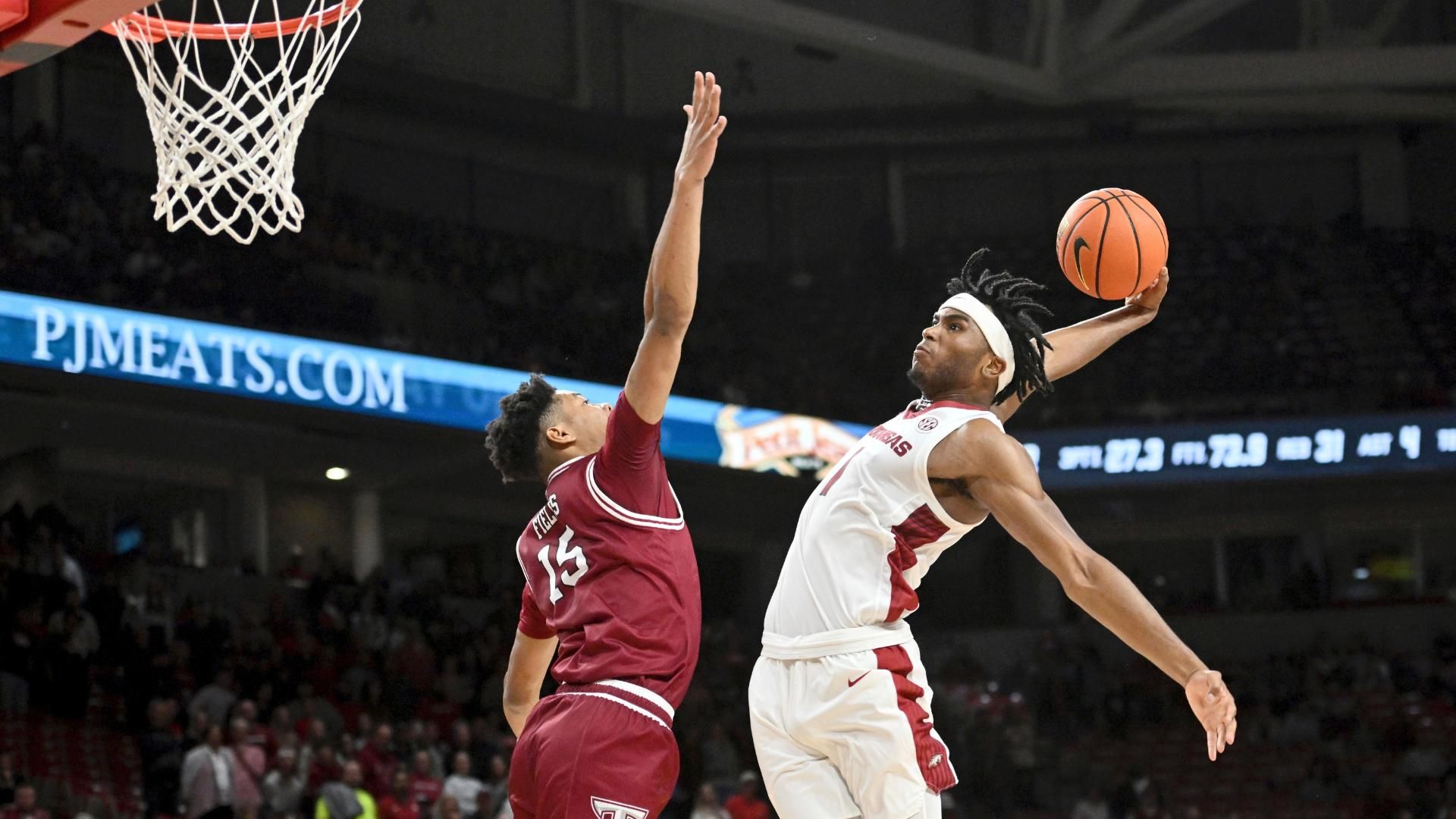 Ricky Council IV reaches back for ferocious slam - ESPN Video