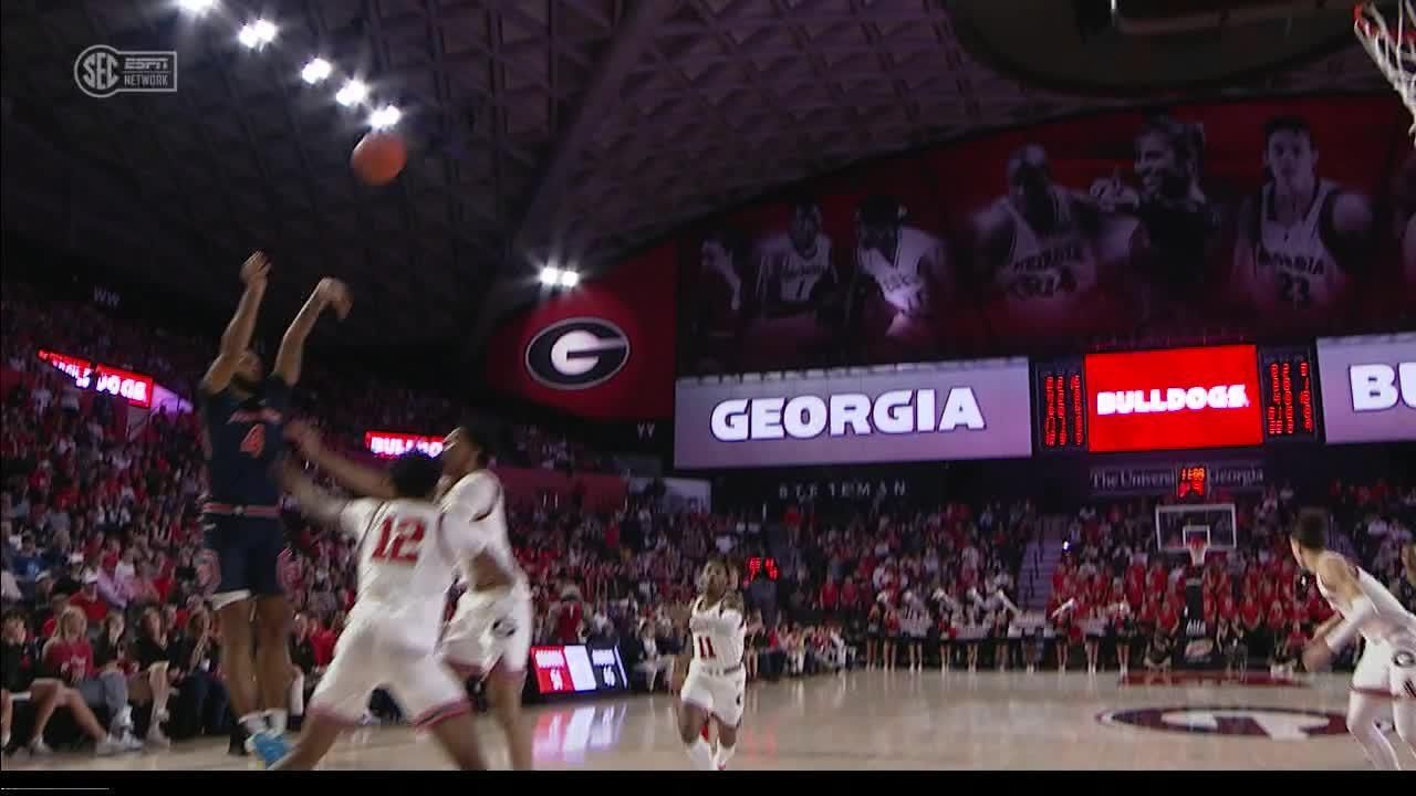 Johni Broome drills the jump shot vs. Bulldogs ESPN Video