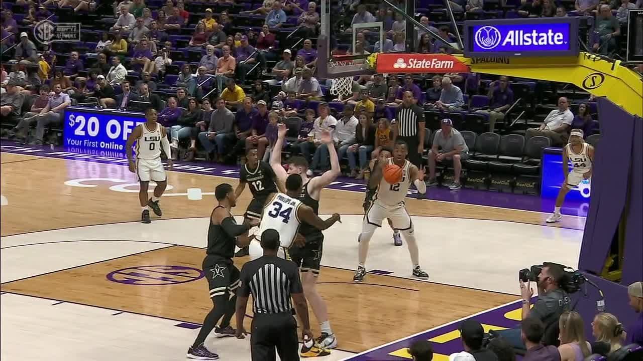 Shawn Phillips shows off vision with nice dime vs. Vanderbilt