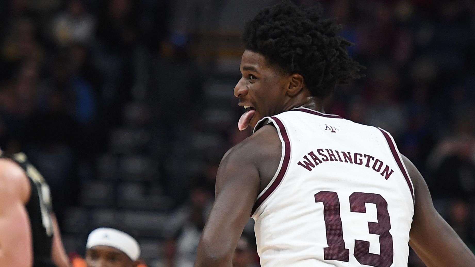 Solomon Washington goes with the windmill for Texas A&M ESPN Video