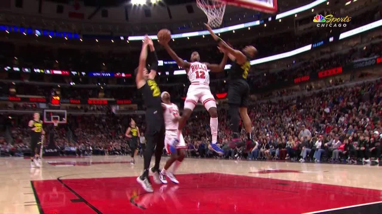 Walker Kessler denies Bulls with swat ESPN Video