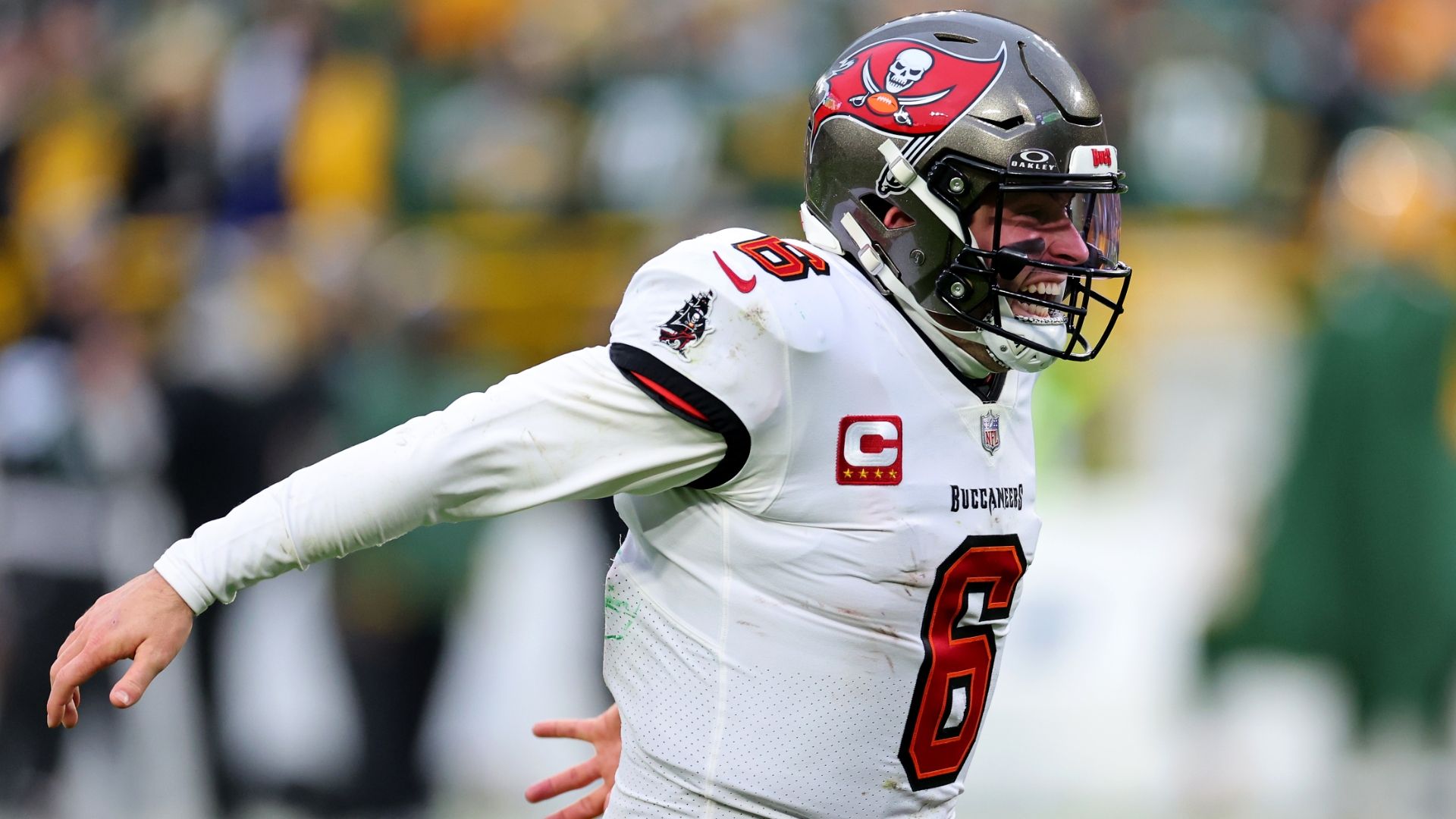 Baker Mayfield shines with 4 TDs in win at Lambeau ESPN Video