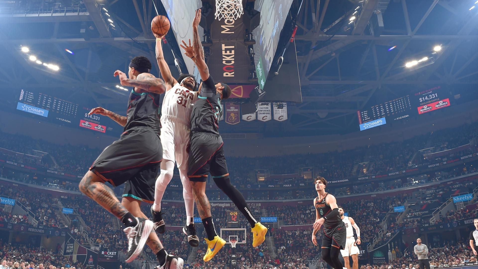Donovan Mitchell s 26 Points Another Double double By Jarrett Allen donovan-mitchell-s-26-points-another-double-double-by-jarrett-allen
