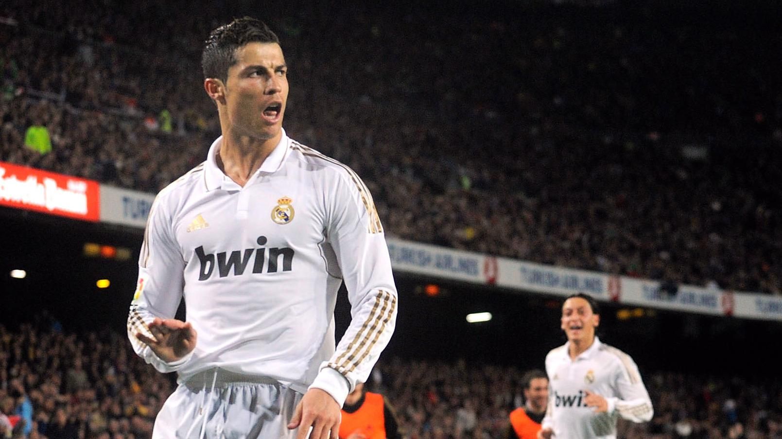 Heart-Stopping Classic! Barcelona vs. Real Madrid: A Title at Stake and History in the Air 2 Heart-Stopping Classic! Barcelona vs. Real Madrid: A Title at Stake and History in the Air