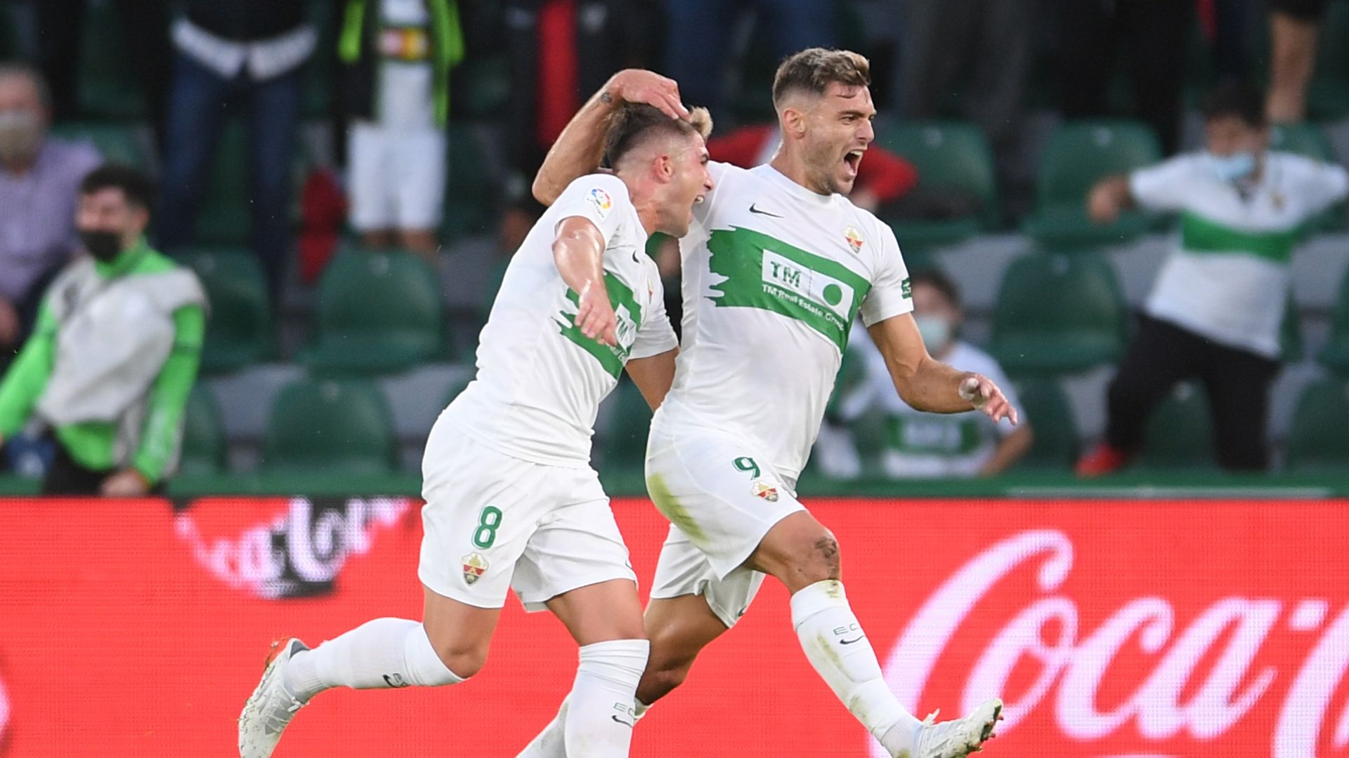 Beautiful Valera Late Show Salvages Draw For Elche Capture in 4K Beautiful Valera Late Show Salvages Draw For Elche Capture in 4K