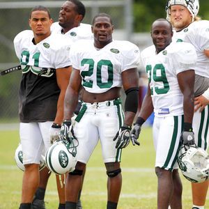 NFL Draft 2010: New York Jets trade RB Leon Washington to Seattle