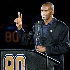 Isaac Bruce traded to the Rams for a handshake and a smile: He will retire  on Wednesday - Niners Nation