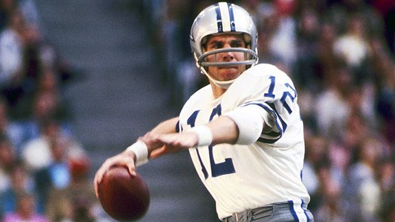 Quarterback Roger Staubach and Danny WHite of the Dallas Cowboys talk