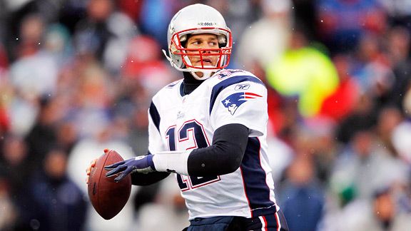 Patriots' Mac Jones lauds Tom Brady's mentorship: 'He's actually helped me  a lot'