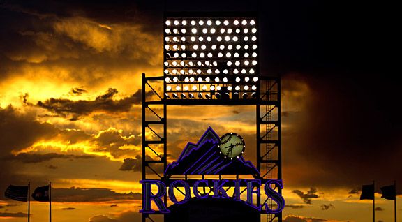 Shot of the (Tues)day: A Rockies sunset - ESPN - Visuals - ESPN Playbook-  ESPN