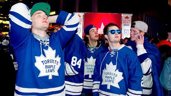 Maple Leafs fans have high hopes as Toronto lives to see another