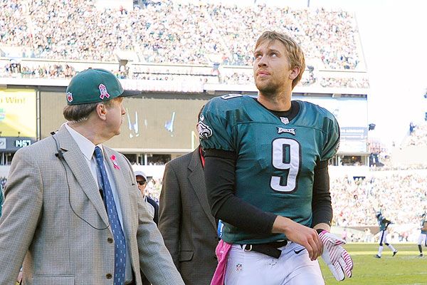 Nick Foles of Philadelphia Eagles diagnosed with concussion - ESPN