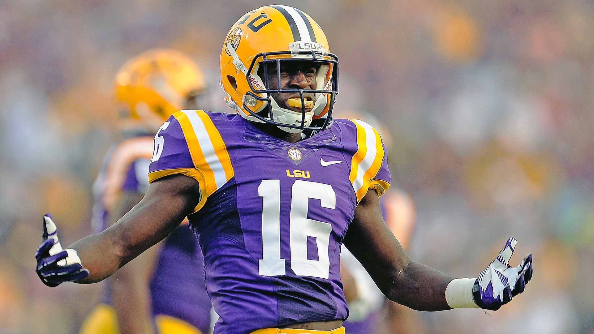 Tre'Davious White LSU Tigers Unsigned White Jersey Returning Punt for  Touchdown Photograph