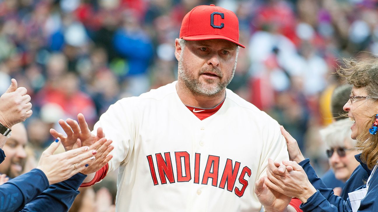 Jason Giambi retires after controversial career with Yankees, A's - Sports  Illustrated
