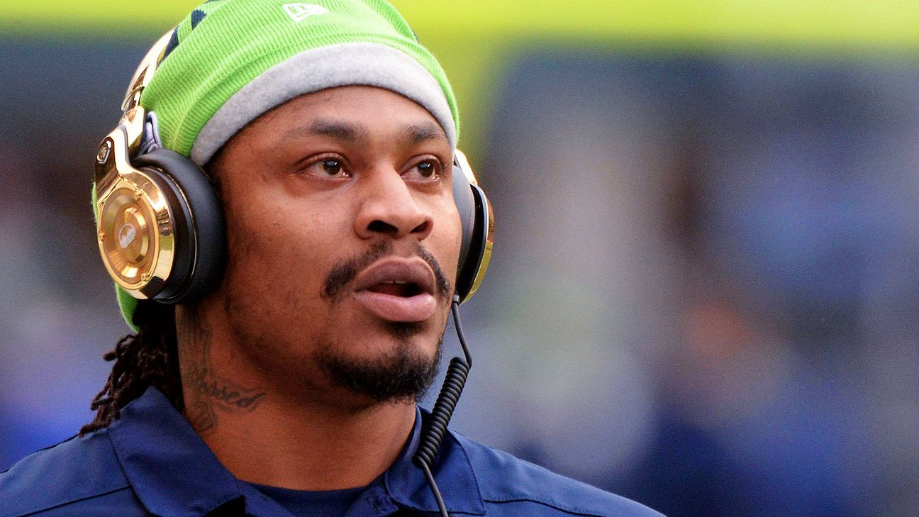 Eyes Marshawn Lynch For TNF