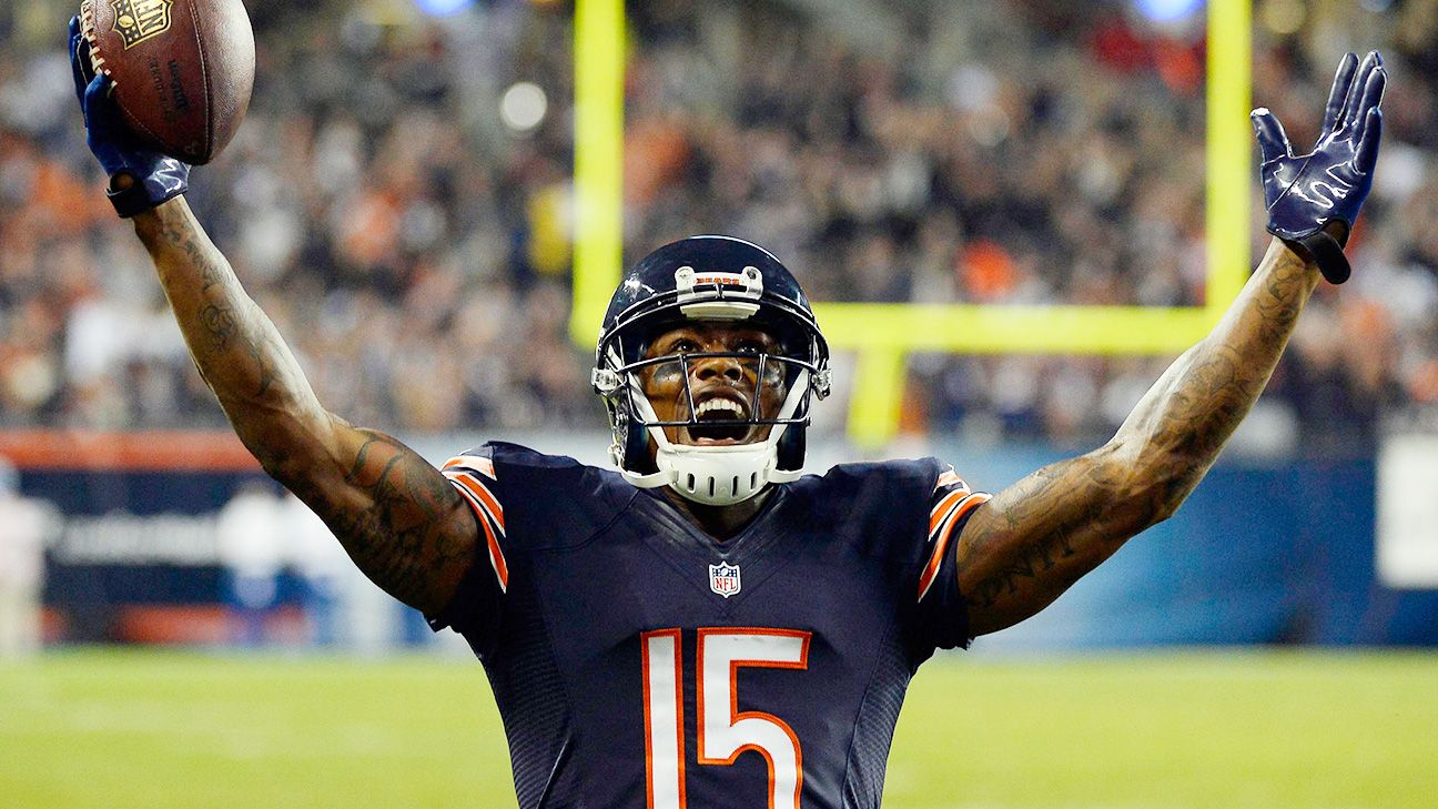 Chicago Bears acquire Pro Bowl WR Brandon Marshall from Miami for draft  picks 