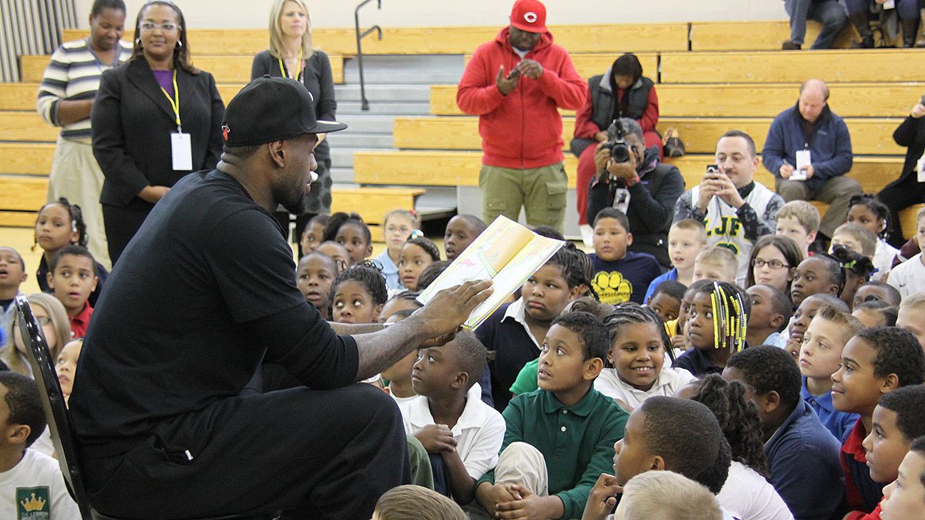 LeBron James to open public school for at-risk kids - ESPN