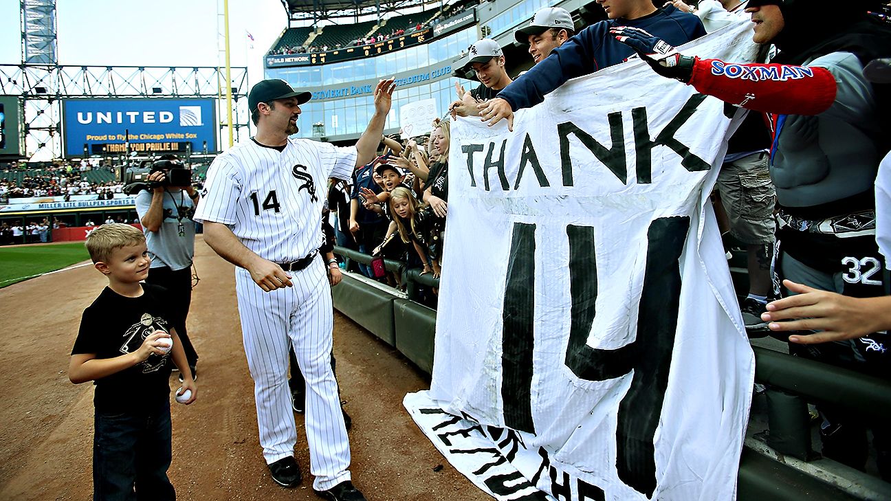 White Sox honor Hall of Famer Thome