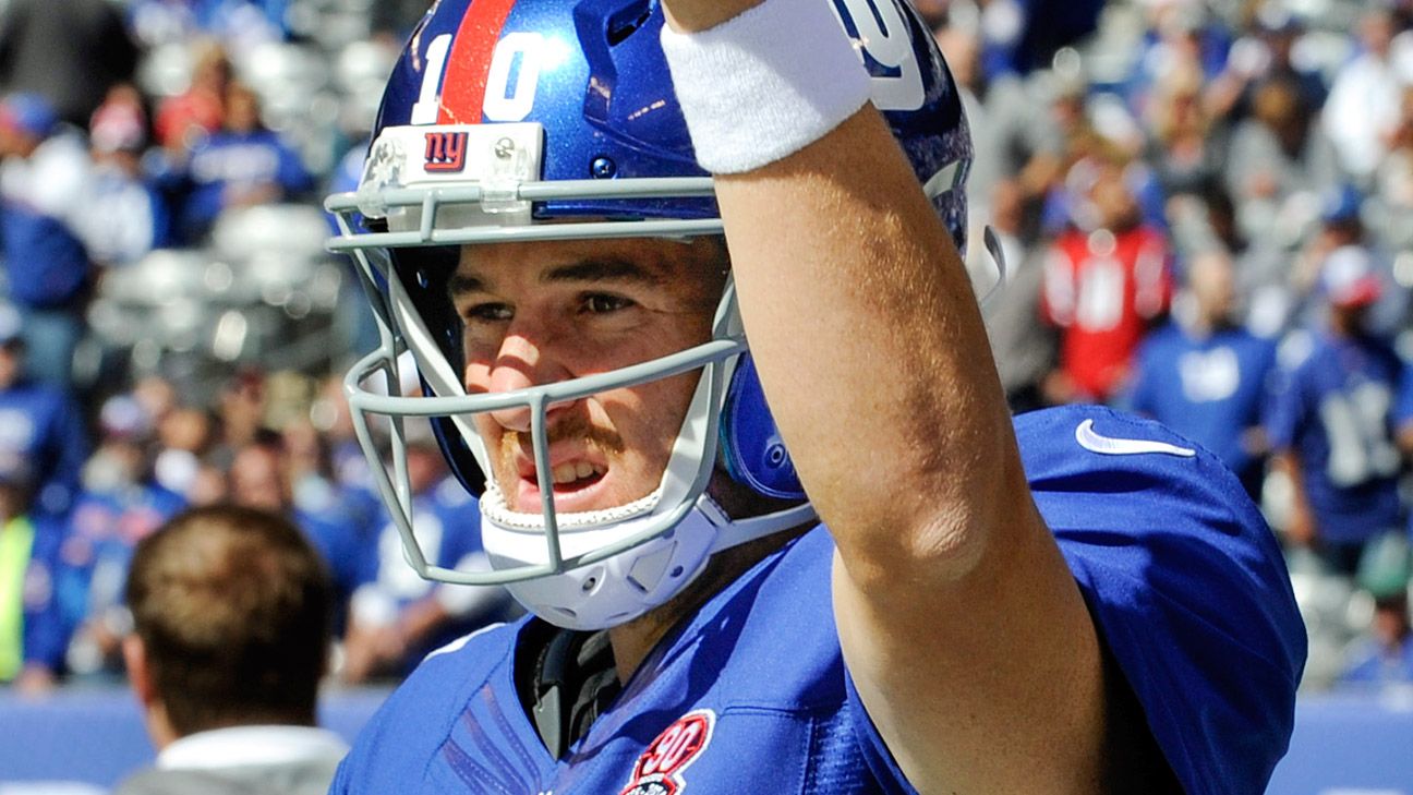 NY Giants' Eli Manning and father Archie Manning have enemies in