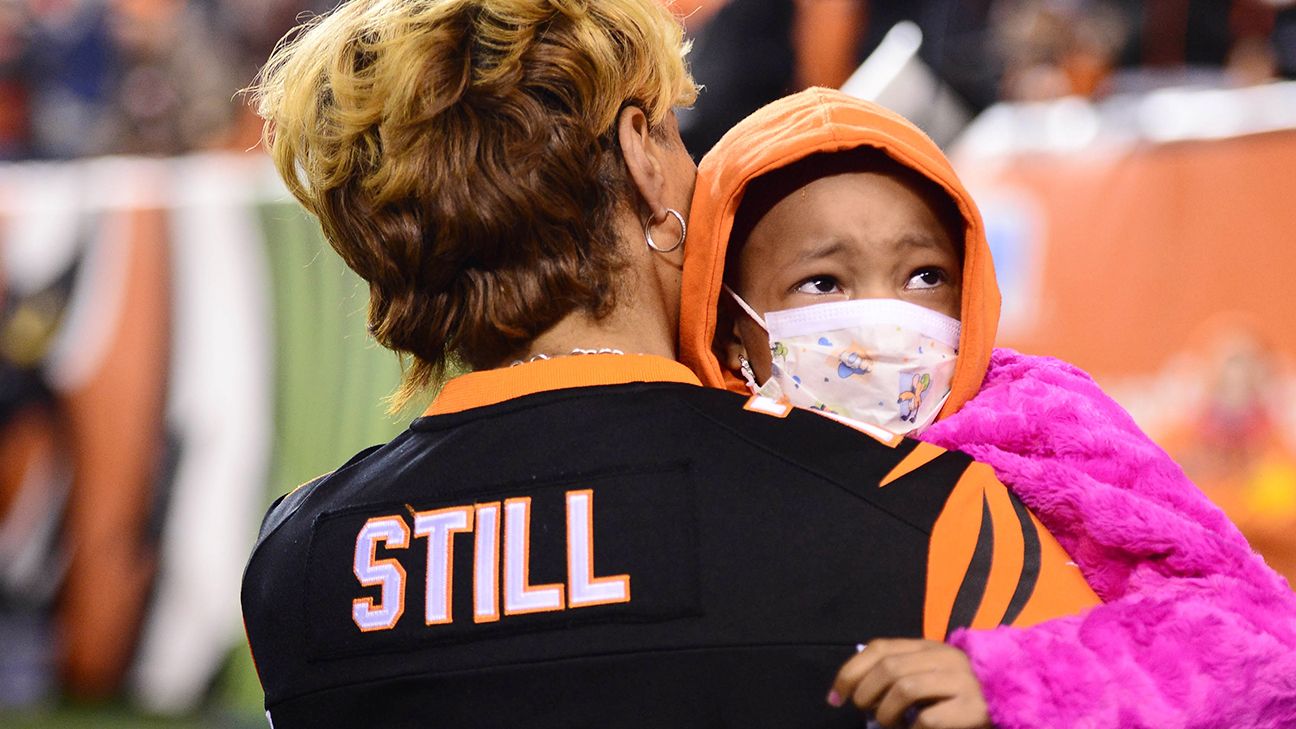 Cincinnati Bengals honor Leah Still in her fight against pediatric cancer