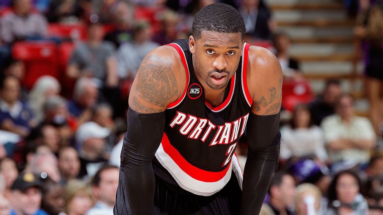 Wesley Matthews' contract with Dallas Mavericks increases after DeAndre ...