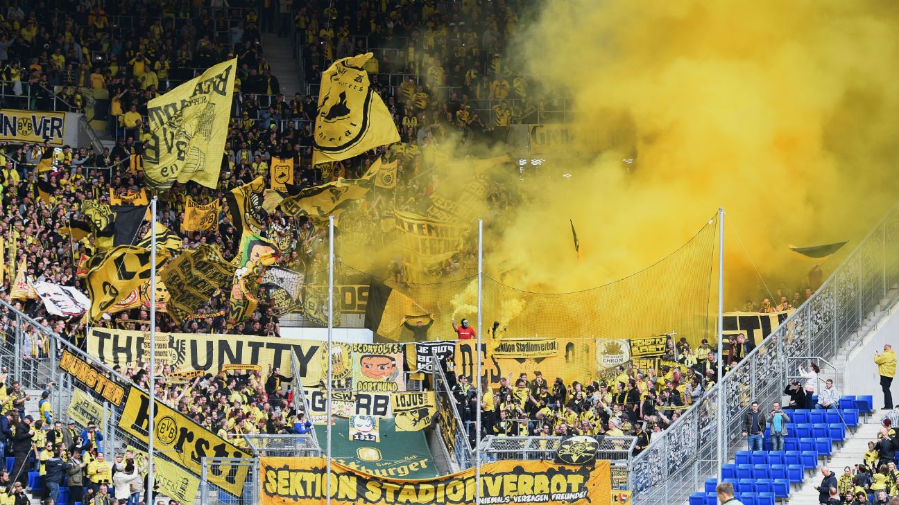 Borussia Dortmund Fans To Launch Kein Zwanni Ticket Protest