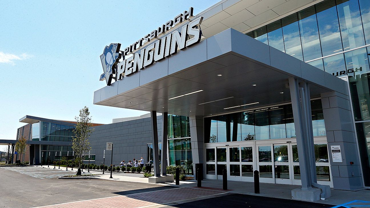 Pittsburgh Penguins unveil UPMC Lemieux Sports Complex practice facility