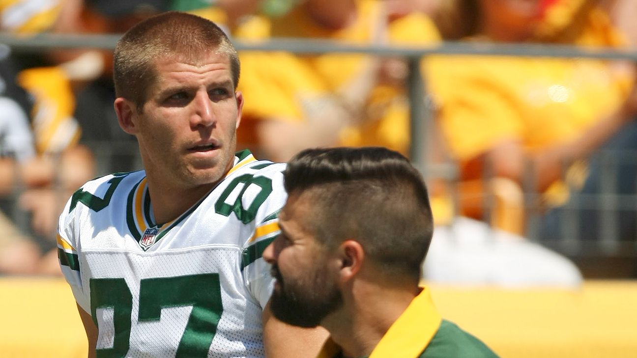 Jordy Nelson, Maurkice Pouncey leave with injures in Pittsburgh's win over  Packers