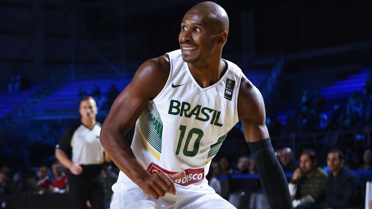 Regina Casé - O apelido dele é Leandrinho, mas olha o tamanhão do moço!! Leandro  Barbosa é jogador de basquete, campeão da NBA e joga pelo Golden State  Warriors lá nos EUA!