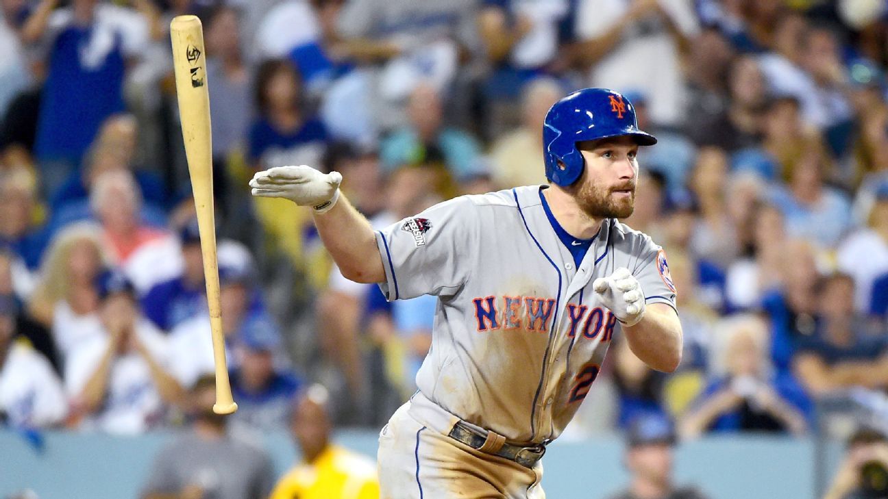 Daniel Murphy Sets MLB Postseason Record With Home Runs in 6