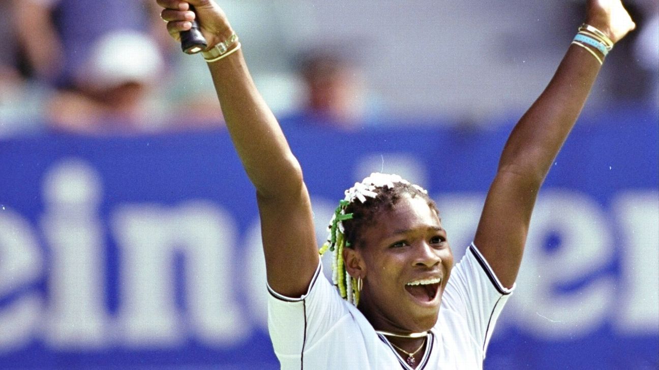 Serena Williams, Shaq, Tony Hawk among athletes joining viral '90s throwback trend