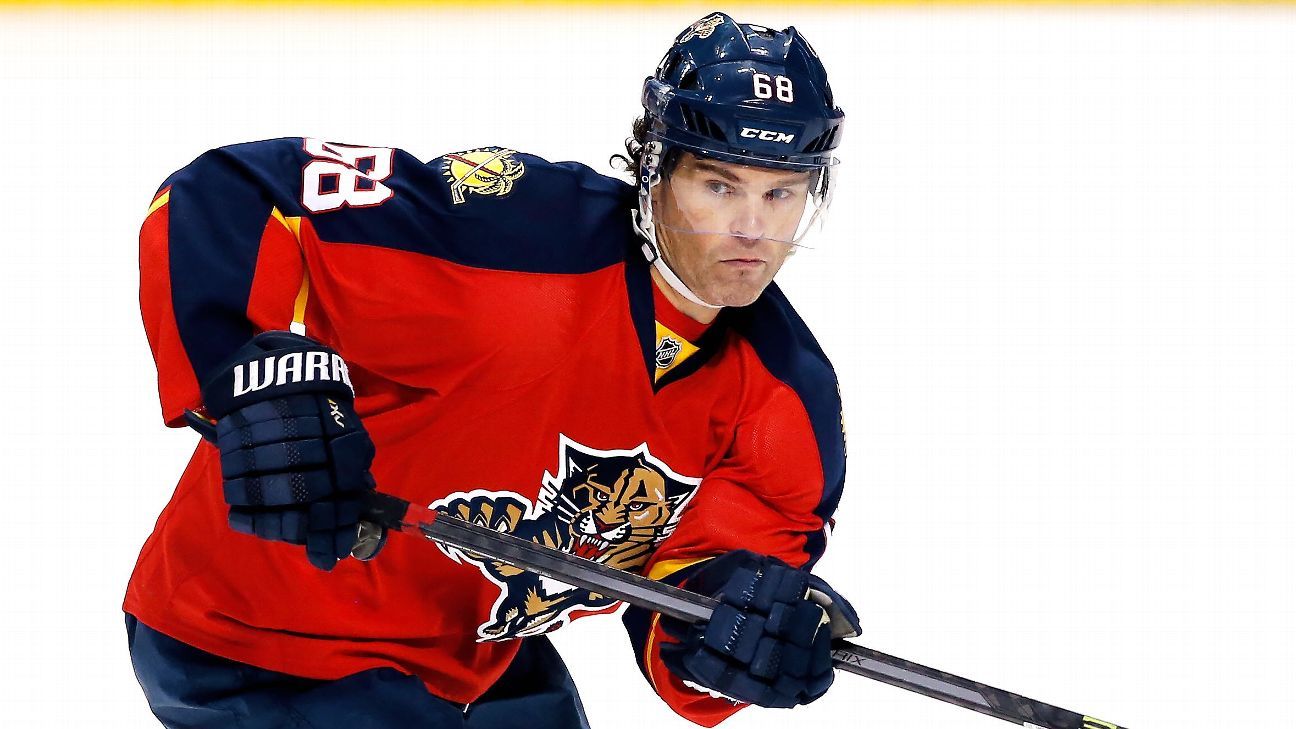 Jaromir Jagr (playing since 1990) vs all other current Florida