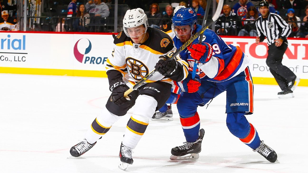 Boston Bruins trade Frank Vatrano to Florida Panthers for thirdround pick