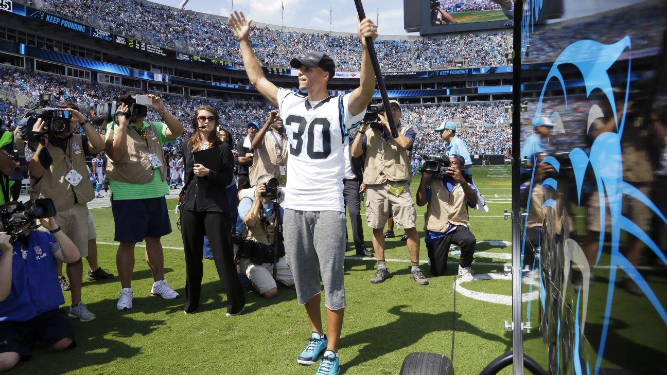 Steph Curry at Carolina Panthers 2015 Home Opener 