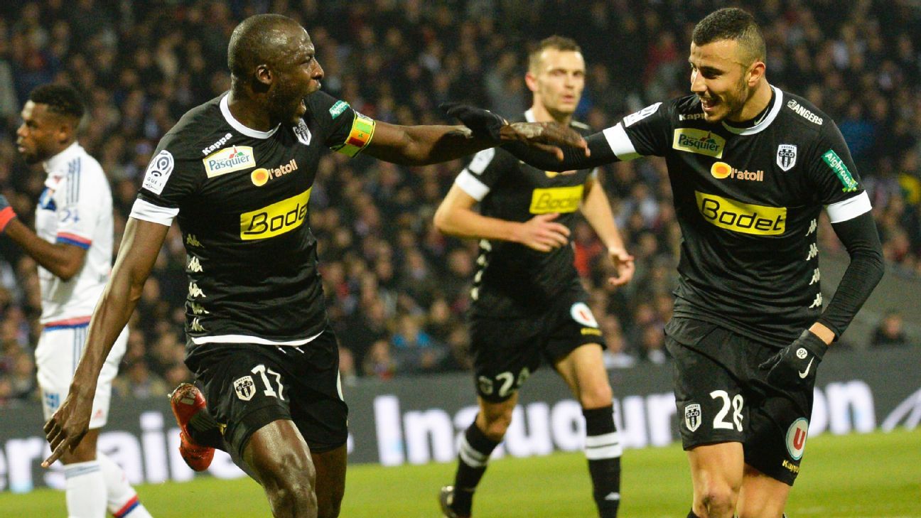 Lyon vs. Angers - Football Match Report - December 5, 2015 ...