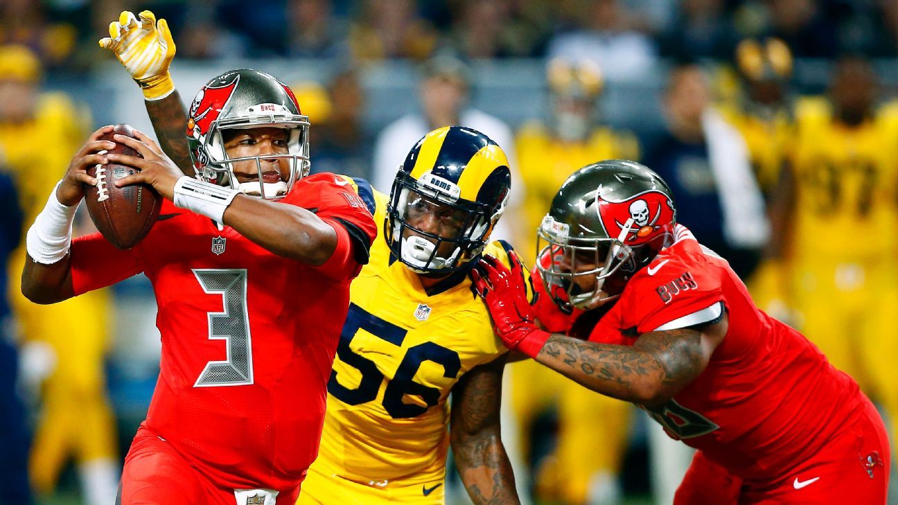 Bucs fall behind early, lose to Rams 31-23