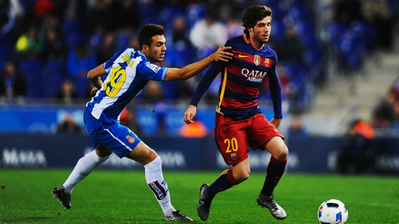 Sergio Roberto of FC Barcelona during the Club Friendly match between  News Photo - Getty Images