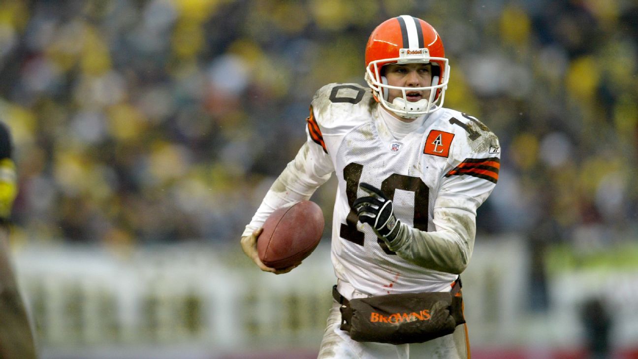 Kelly Holcomb, 2004  Cleveland browns history, Cleveland, Cleveland browns