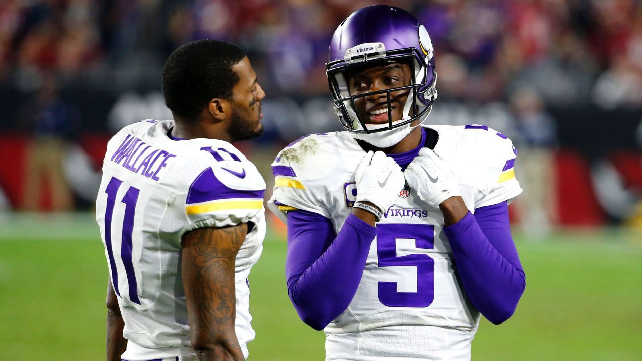 Minnesota Vikings' Teddy Bridgewater warms up before an NFL