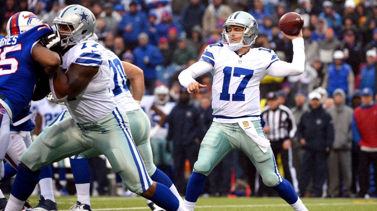 kellen-moore-has-edge-over-dak-prescott-as-dallas-cowboys-backup-qb