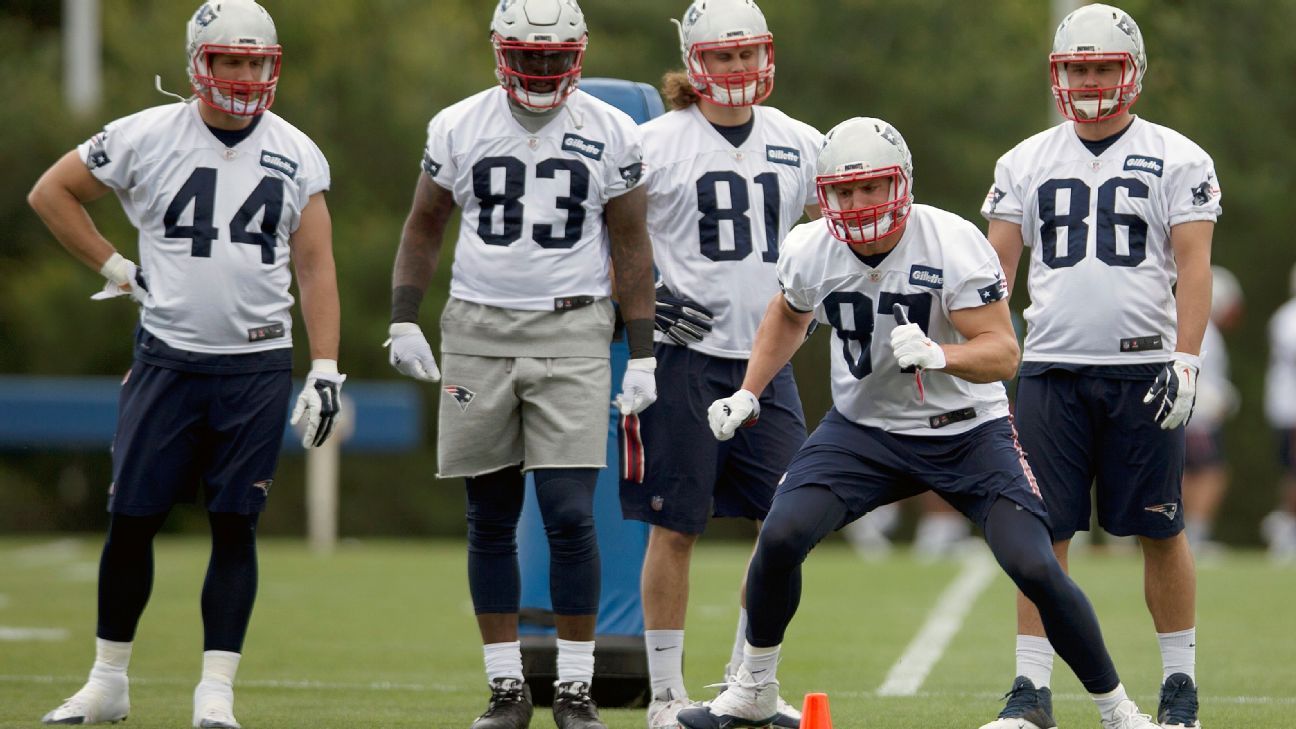 Patriots minicamp: Tight end Martellus Bennett being himself