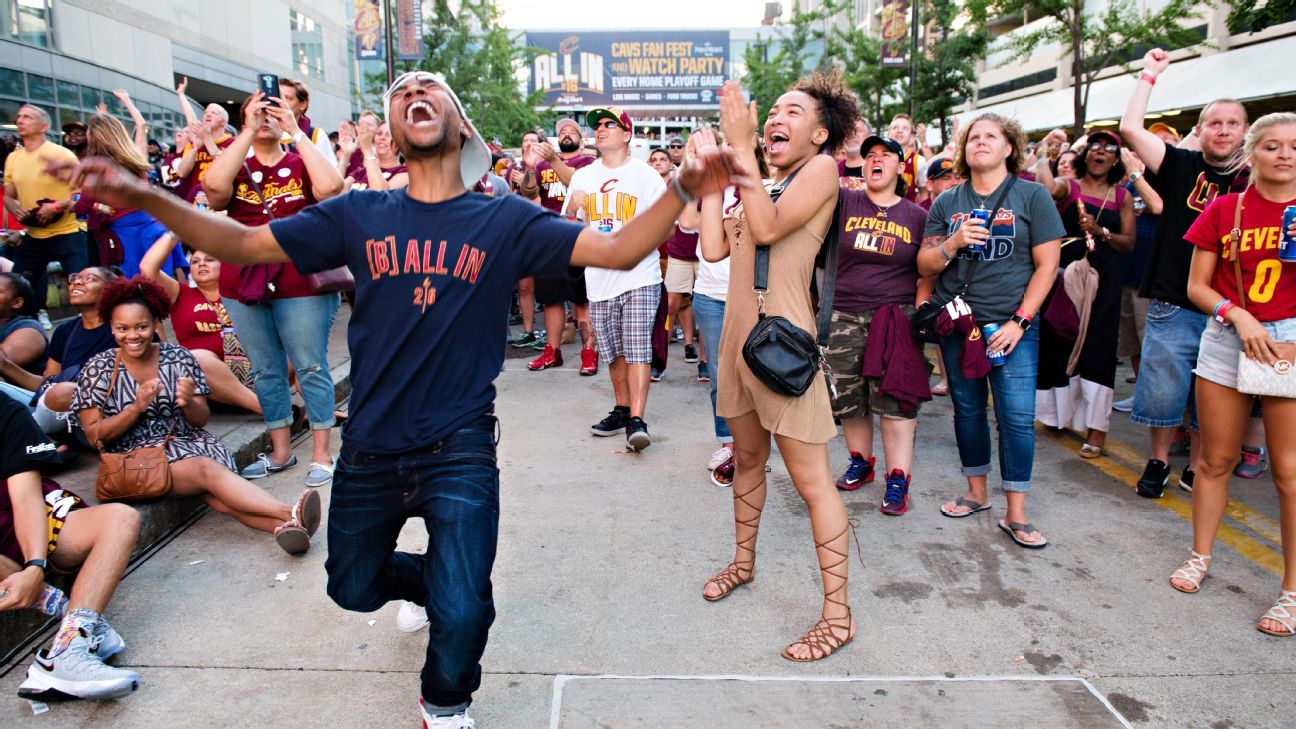 Are the Cleveland Cavaliers having a playoff watch party?