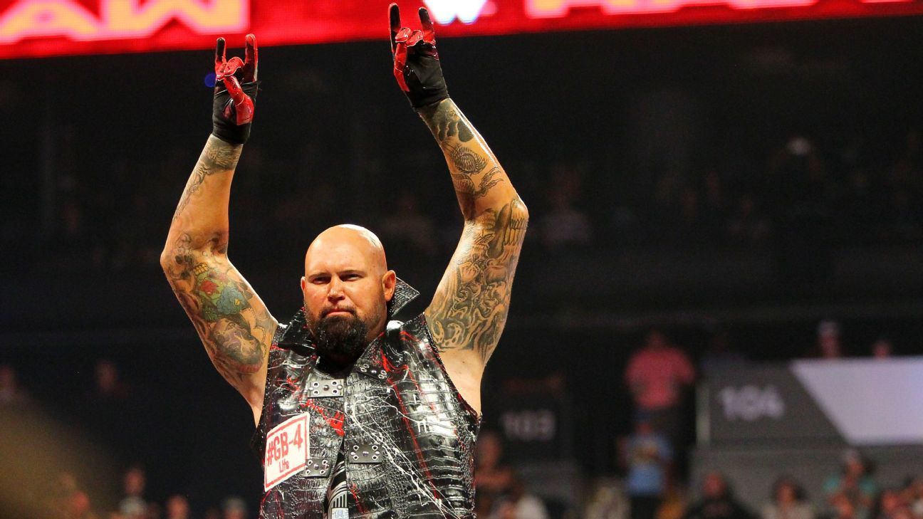 Luke gallows wrestler