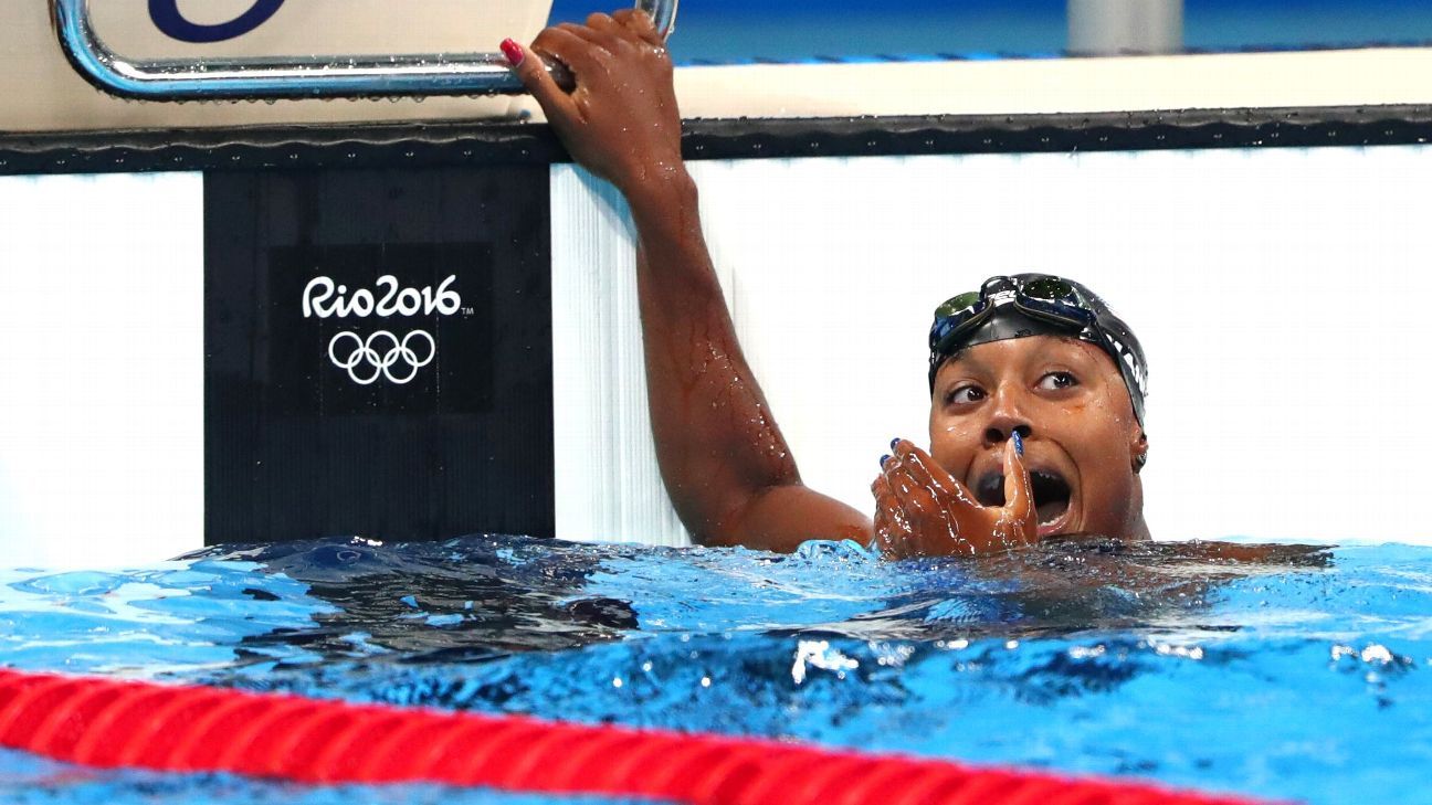 Simone Manuel of United States wins women's 100-meter ...