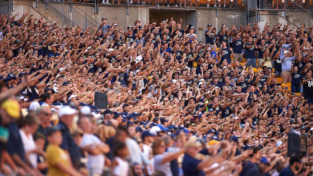 pittsburgh-panthers-hire-former-fau-coach-charlie-partridge-to-run