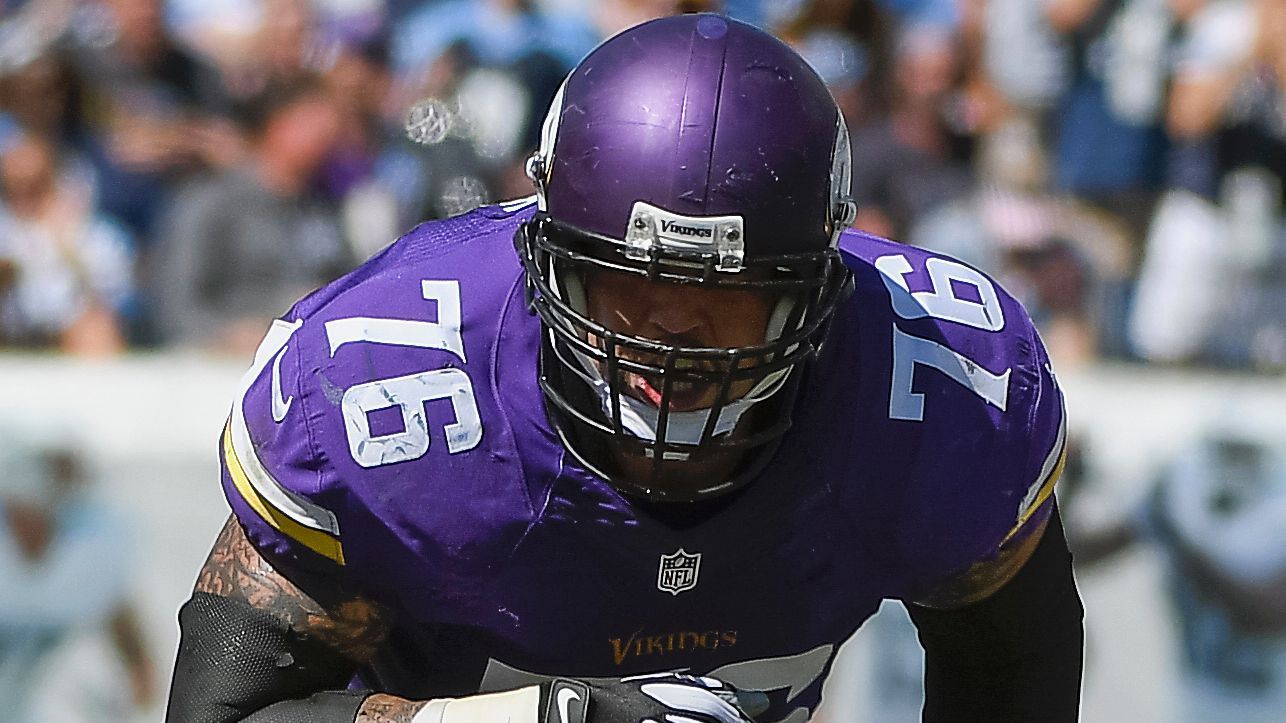 Cardinals sign former Vikings G Alex Boone, PFF News & Analysis