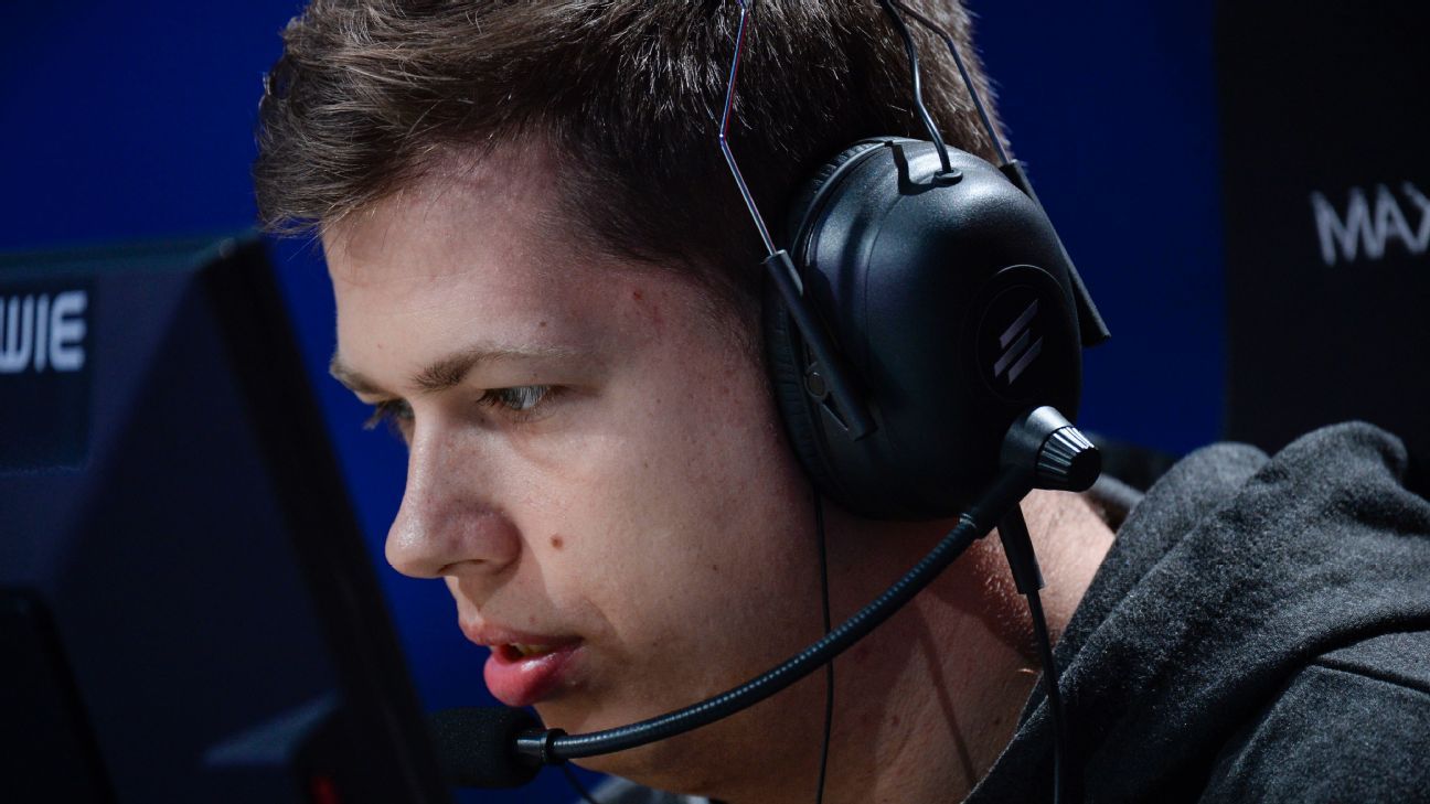 CS:GO -- G2 and FaZe top Group A of ELEAGUE - ESPN