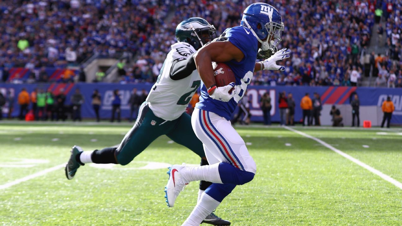 New York Giants wide receiver Victor Cruz leaves Sunday's game with an ankle injury ESPN